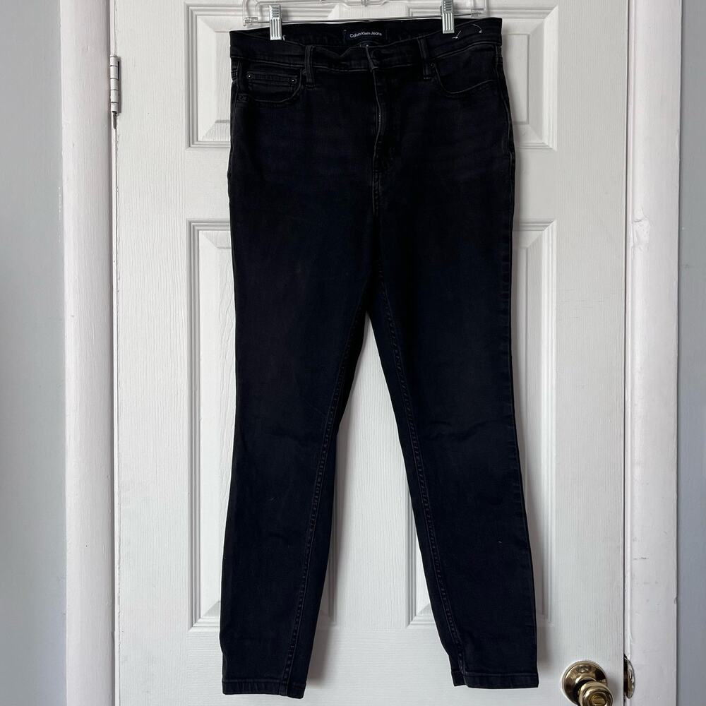 Calvin Klein Jeans High Rise Jegging - Size 31